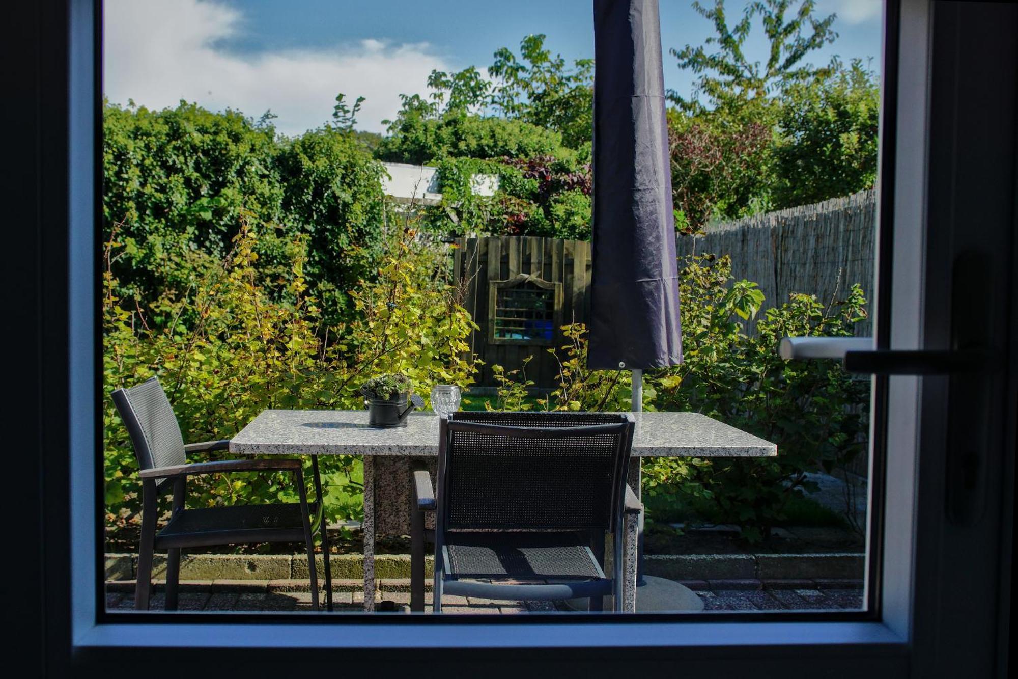 Emmen Bed And Breakfast Extérieur photo